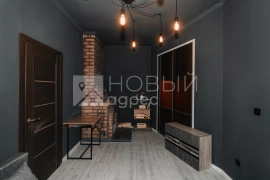 Продается 2 комнатная квартира 63 м² 2/3