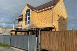 Дом 204 м² с облагороженным земельным участком 6,8 соток